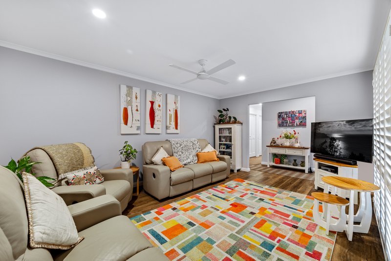 Photo - 26 Girra Avenue, South Penrith NSW 2750 - Image 6