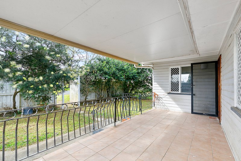 Photo - 26 Golf Links Road, Rocklea QLD 4106 - Image 12