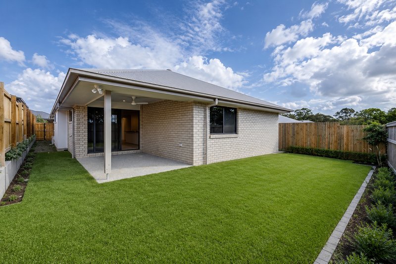 Photo - 26 Graham Circuit, Logan Reserve QLD 4133 - Image 14