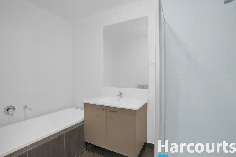 Photo - 26 Grampians Drive, Moe VIC 3825 - Image 8