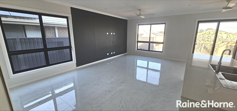 Photo - 26 Grebe Circuit, Oran Park NSW 2570 - Image 3