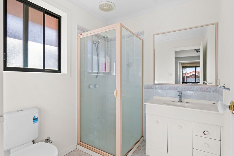 Photo - 26 Gresham Way, Sunshine West VIC 3020 - Image 9