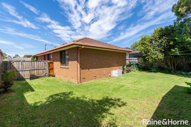 Photo - 26 Gretel Grove, Melton VIC 3337 - Image 13