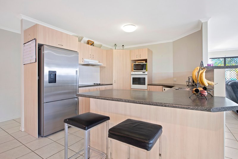 Photo - 26 Grey Gum Drive, Little Mountain QLD 4551 - Image 3