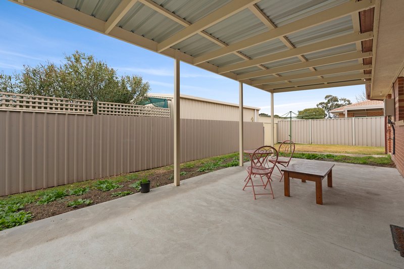 Photo - 2/6 Grubissa Court, Benalla VIC 3672 - Image 13