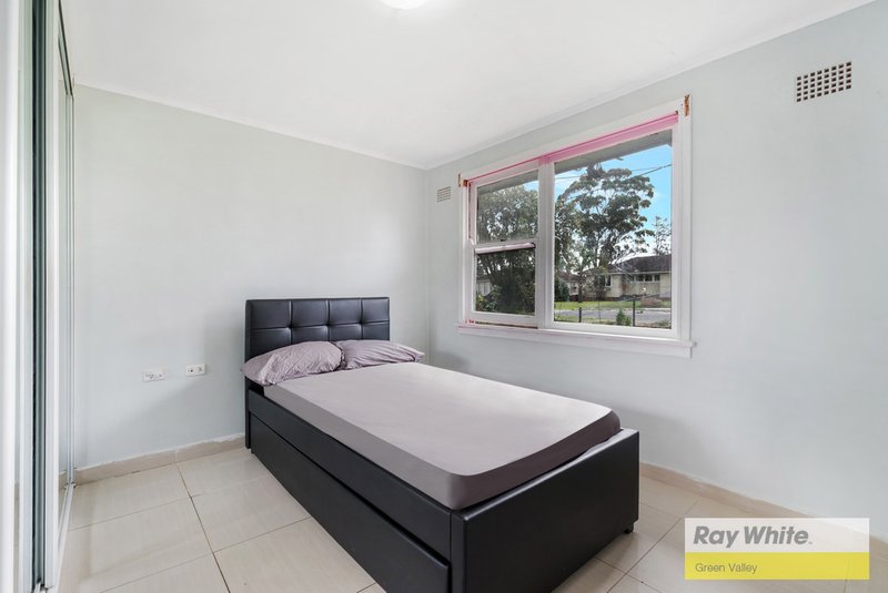 Photo - 26 Guernsey Street, Busby NSW 2168 - Image 5