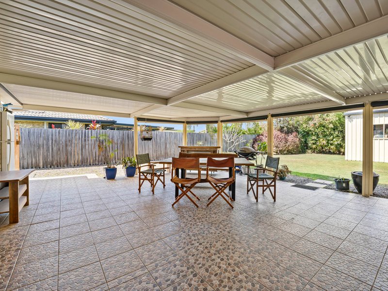 Photo - 26 Gunsynd Way, Point Vernon QLD 4655 - Image 2