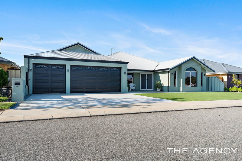 26 Halcyon Way, Atwell WA 6164