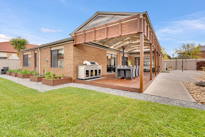 Photo - 26 Hamilton Hume Parade, Craigieburn VIC 3064 - Image 21