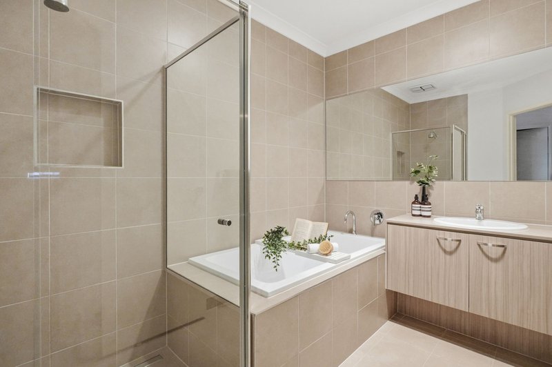 Photo - 26 Hamish Road, Darley VIC 3340 - Image 8