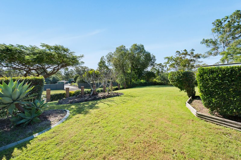 Photo - 26 Hammond Drive, Gaven QLD 4211 - Image 2