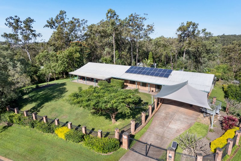 Photo - 26 Hammond Drive, Gaven QLD 4211 - Image 6