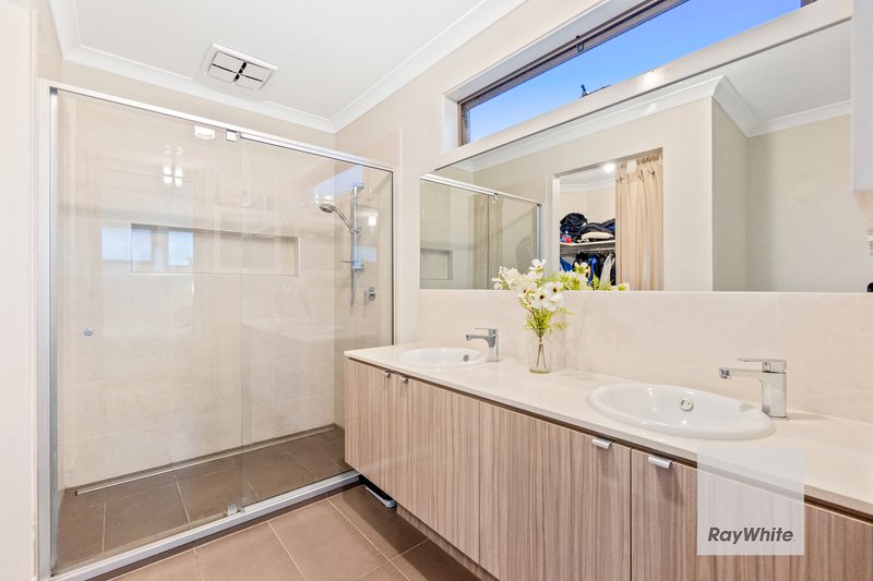 Photo - 26 Hardware Lane, Taylors Hill VIC 3037 - Image 10