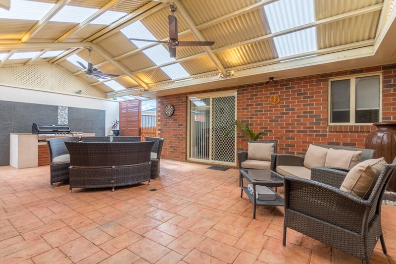 Photo - 26 Harrington Avenue, Tarneit VIC 3029 - Image 4