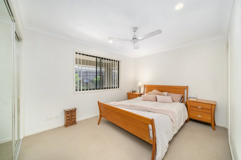 Photo - 26 Hartley Crescent, North Lakes QLD 4509 - Image 4