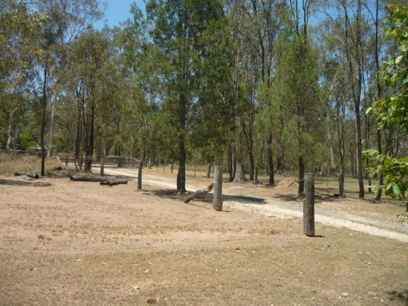 Photo - 26 Harvey Road, Forest Hill QLD 4342 - Image 5