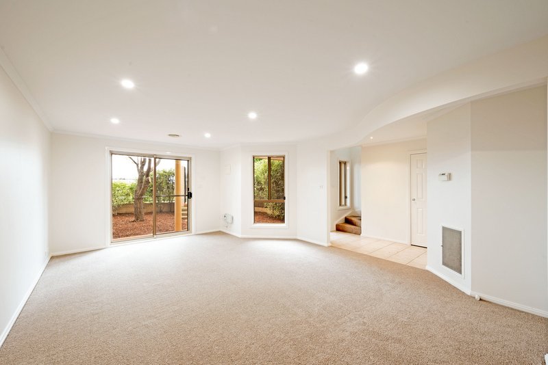 Photo - 26 Haystack Crescent, Palmerston ACT 2913 - Image 2