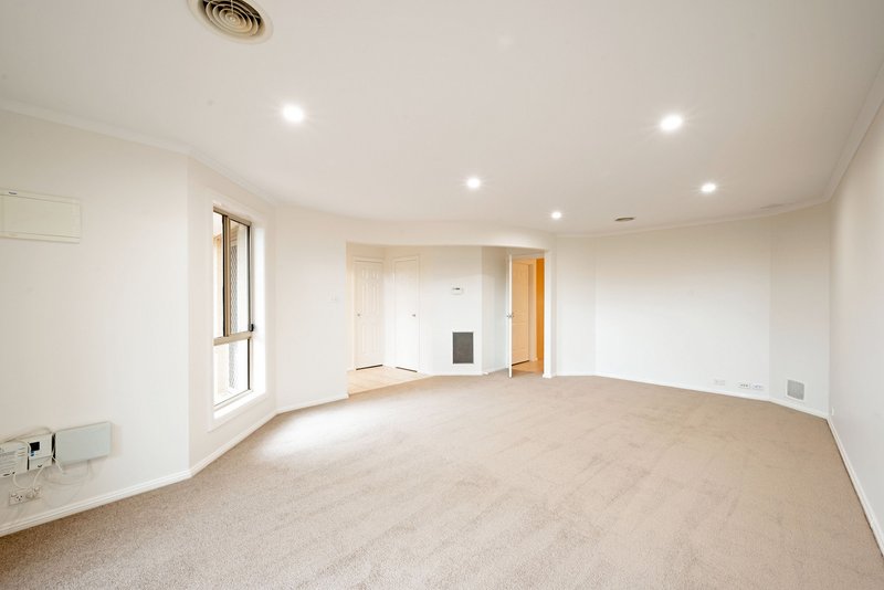 Photo - 26 Haystack Crescent, Palmerston ACT 2913 - Image 3