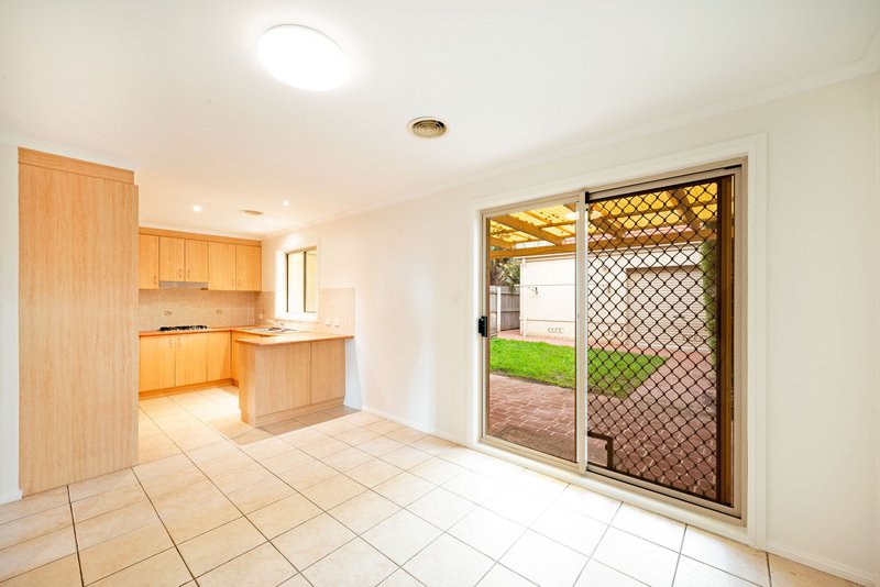 Photo - 26 Haystack Crescent, Palmerston ACT 2913 - Image 6