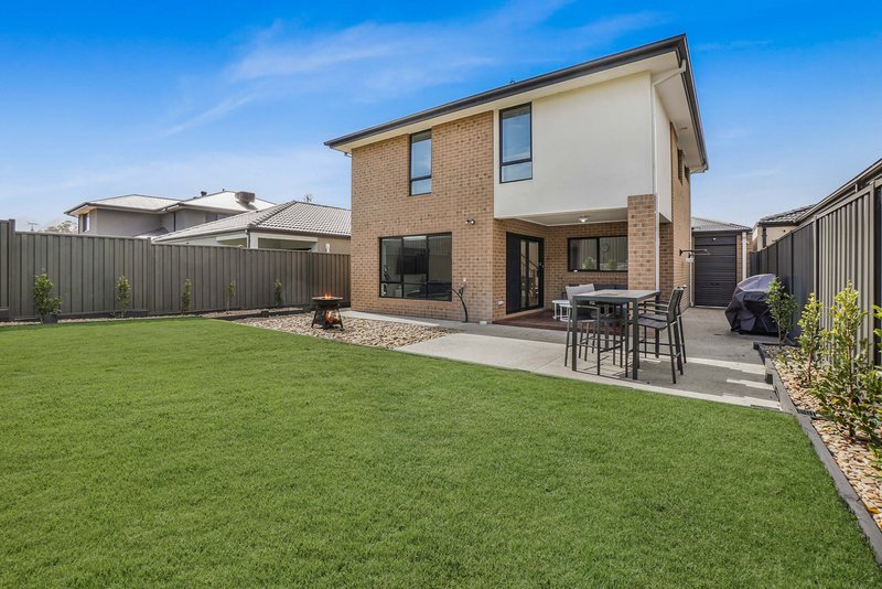 Photo - 26 Heavenly Crescent, Pakenham VIC 3810 - Image 14