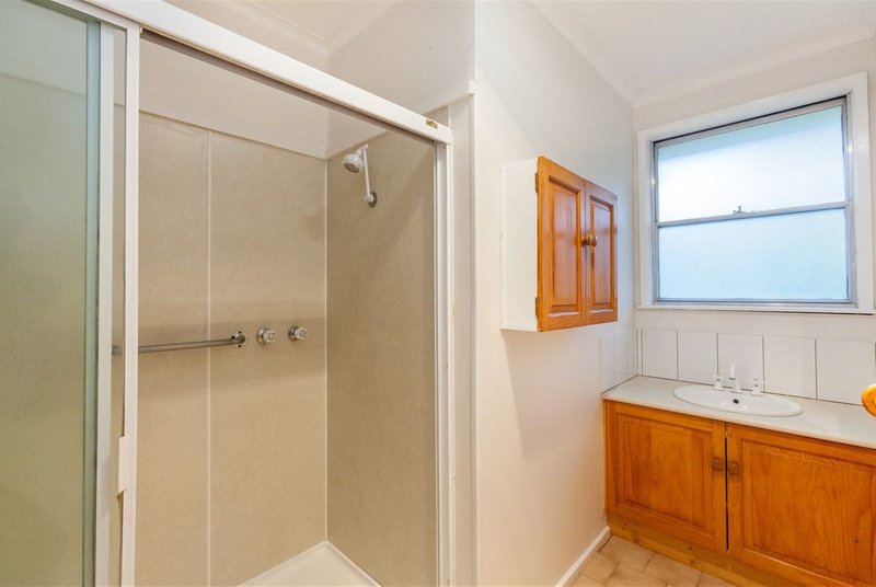 Photo - 26 Henshall Street, Warragul VIC 3820 - Image 7