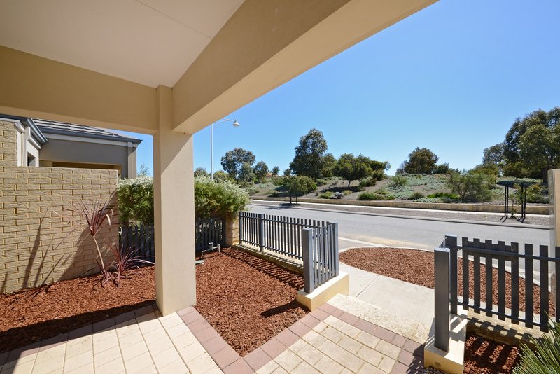 Photo - 26 Hexham Terrace, Alkimos WA 6038 - Image 2