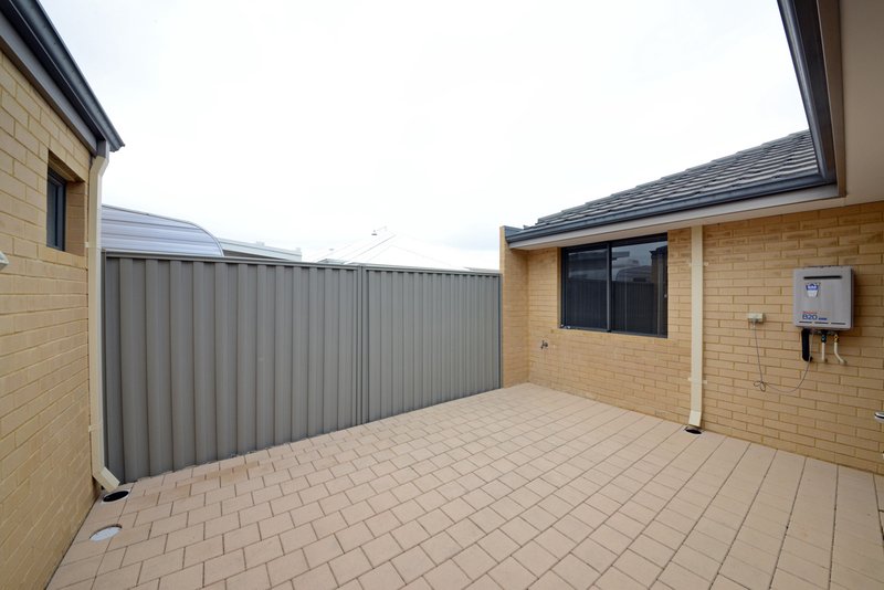 Photo - 26 Hexham Terrace, Alkimos WA 6038 - Image 15