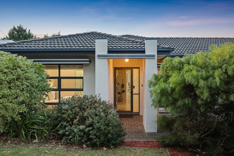 Photo - 26 Highland Street, Mount Barker SA 5251 - Image 2