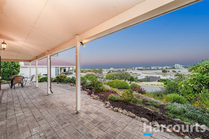 Photo - 26 Hill Street, Halls Head WA 6210 - Image 5