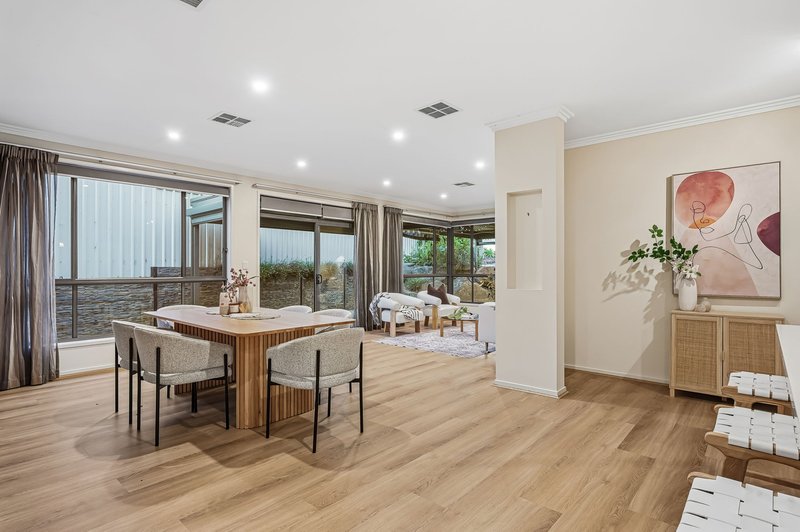 Photo - 26 Hillcrest Court, Littlehampton SA 5250 - Image 7