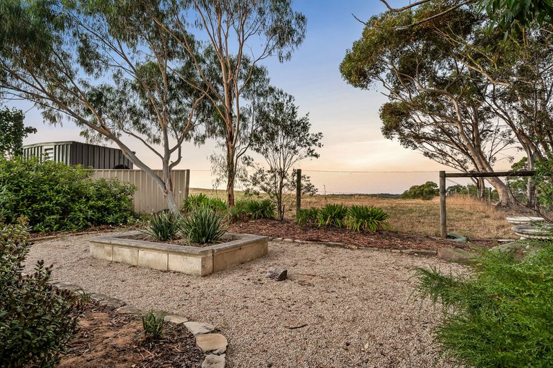 Photo - 26 Hillcrest Court, Littlehampton SA 5250 - Image 24