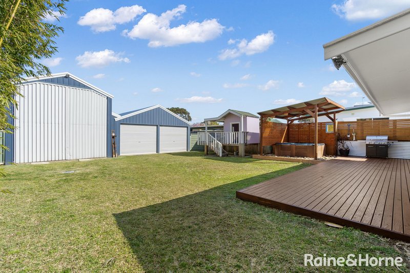 Photo - 26 Hollywood Avenue, Ulladulla NSW 2539 - Image 12