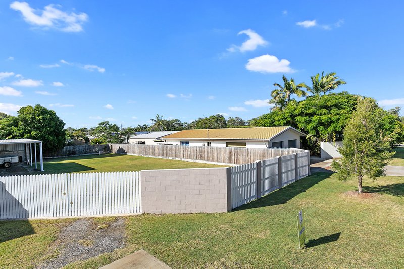 Photo - 26 Honiton Street, Torquay QLD 4655 - Image 5