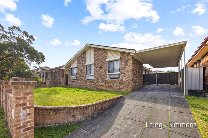 26 Hopkins St , Wetherill Park NSW 2164