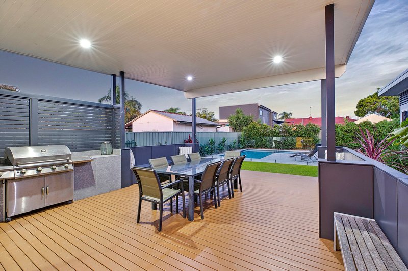 Photo - 26 Hume Boulevard, Killarney Vale NSW 2261 - Image 12