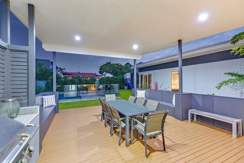 Photo - 26 Hume Boulevard, Killarney Vale NSW 2261 - Image 13