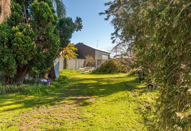 Photo - 26 Hunter Avenue, Cessnock NSW 2325 - Image 6