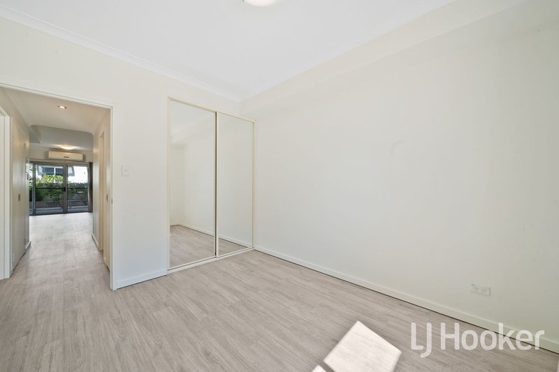 Photo - 2/6 Ibera Way, Success WA 6164 - Image 13