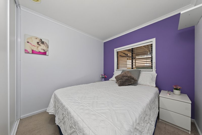 Photo - 26 Illalong Crescent, Munno Para SA 5115 - Image 10