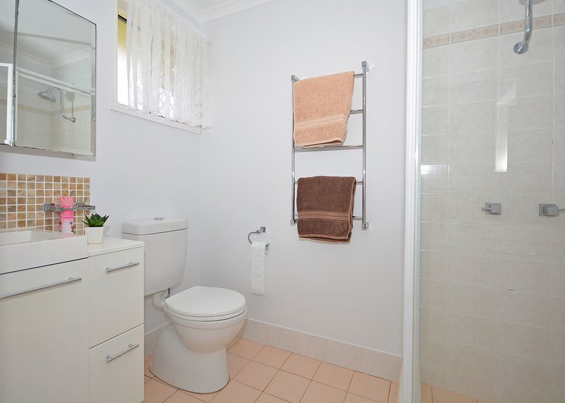 Photo - 26 Ironbark Street, Kawungan QLD 4655 - Image 17