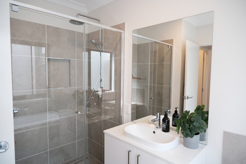 Photo - 26 Island Parade, Morayfield QLD 4506 - Image 6