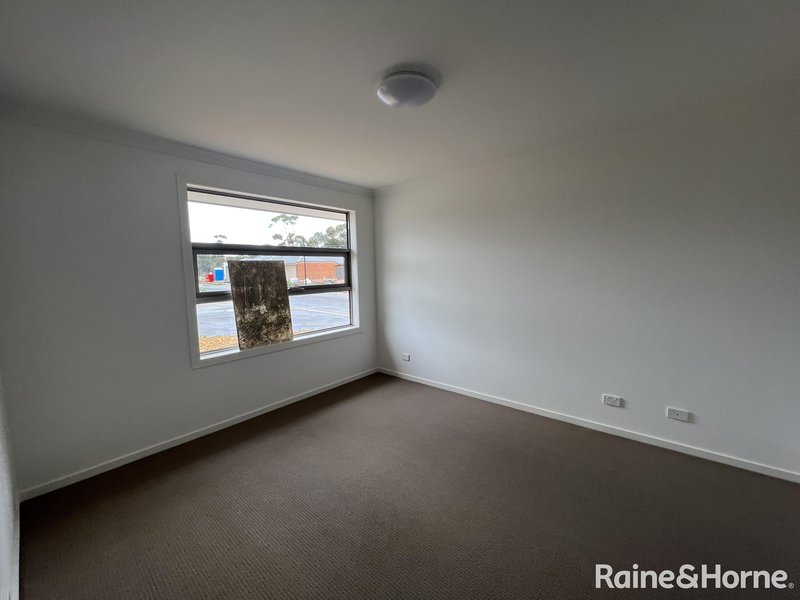 Photo - 26 Islay Place, Blakeview SA 5114 - Image 3