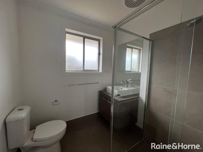 Photo - 26 Islay Place, Blakeview SA 5114 - Image 5