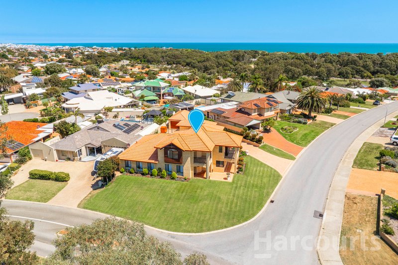 Photo - 26 Jacana Way, Halls Head WA 6210 - Image 3