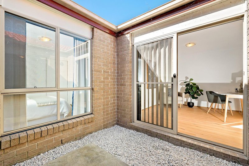 Photo - 26 James Harrison Street, Dunlop ACT 2615 - Image 11