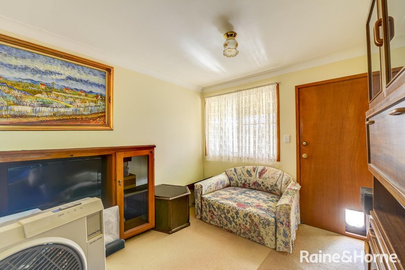 Photo - 26 Johns Drive, Kootingal NSW 2352 - Image 5