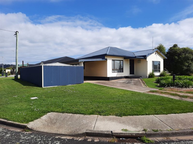 Photo - 26 Josephine Street, West Ulverstone TAS 7315 - Image 2