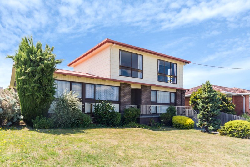 26 Julie Crescent, Newnham TAS 7248