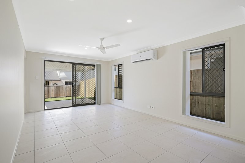 Photo - 26 Karmadee Place, Bracken Ridge QLD 4017 - Image 4
