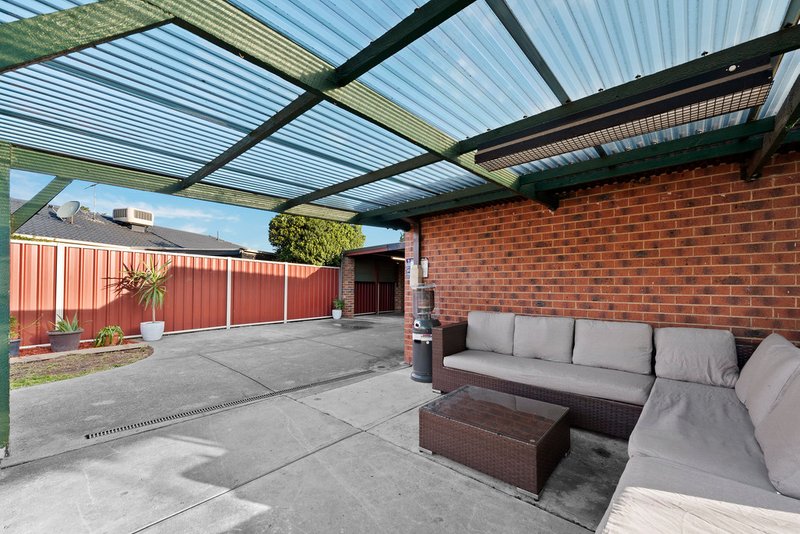 Photo - 26 Kellaway Crescent, Mill Park VIC 3082 - Image 9